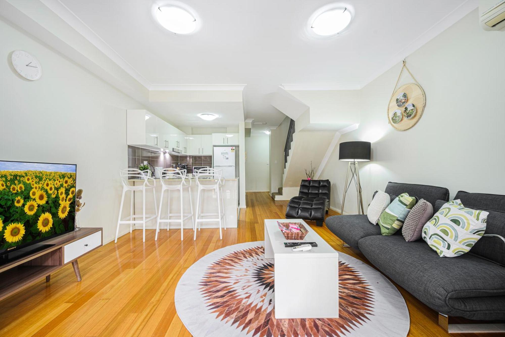 Alexandria To Park Shop Apartment Sydney