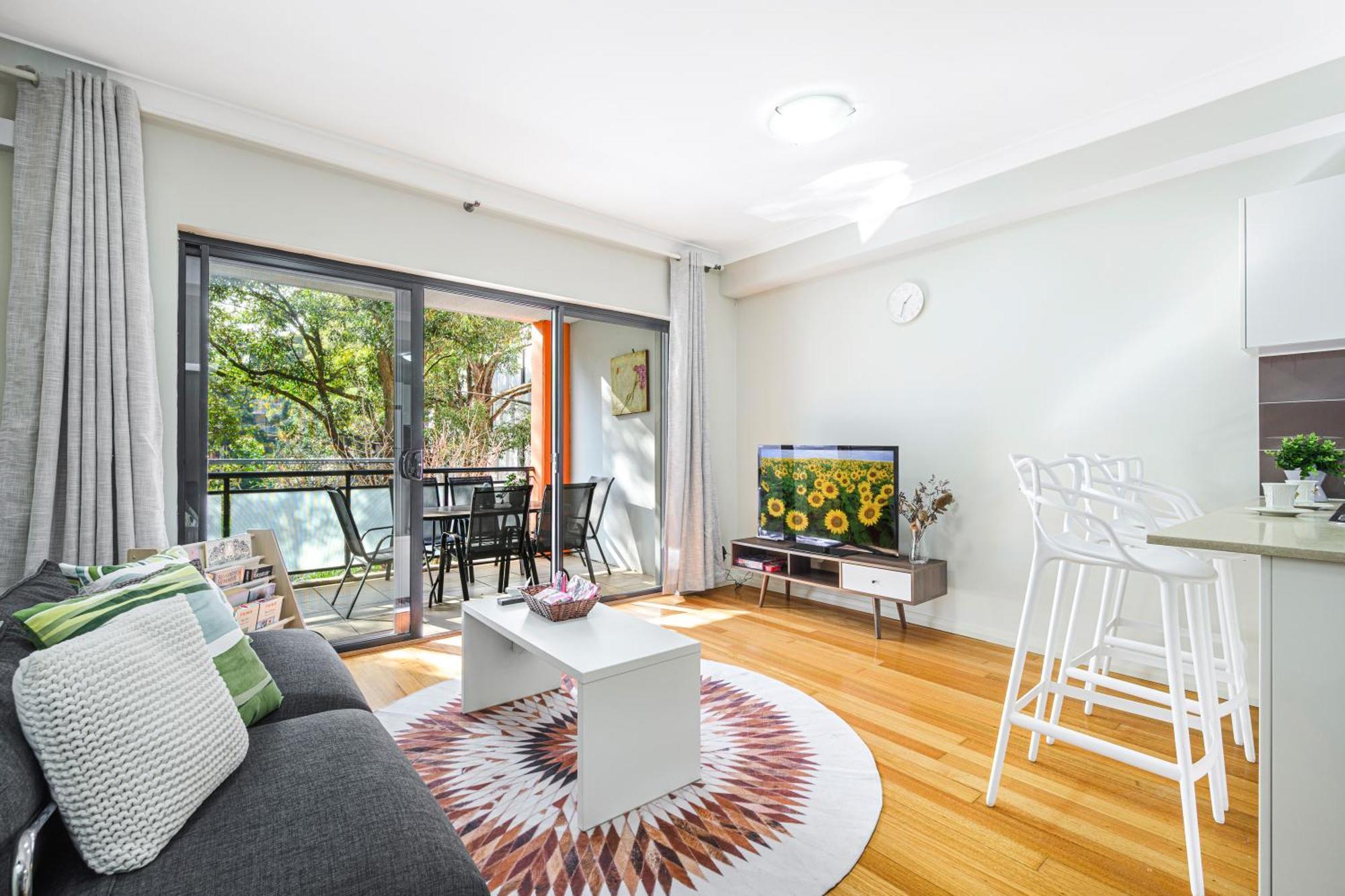 Apartment Alexandria To Park Shop